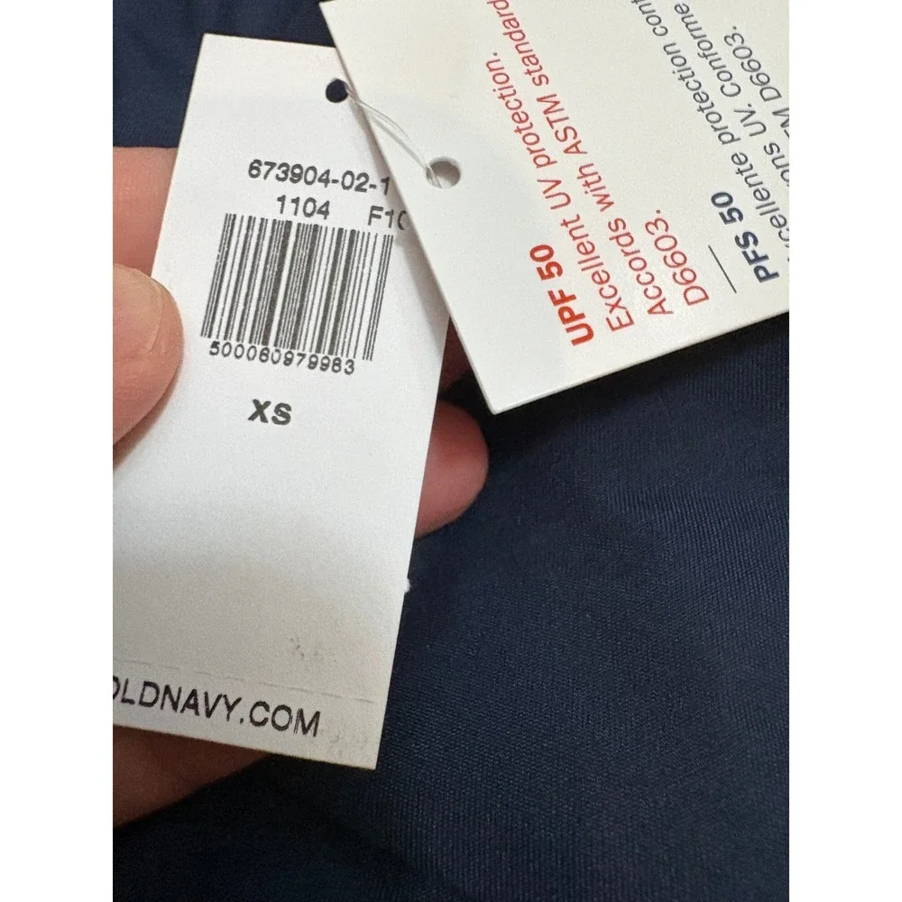 Old Navy top nwot